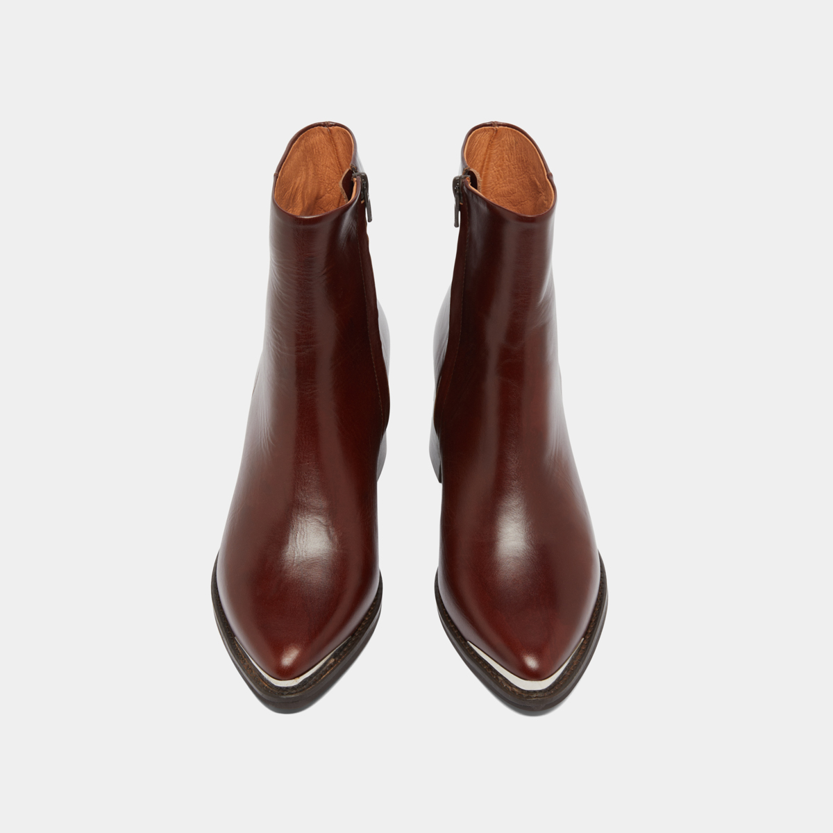 Bottines à talon et embout doré – Image 7