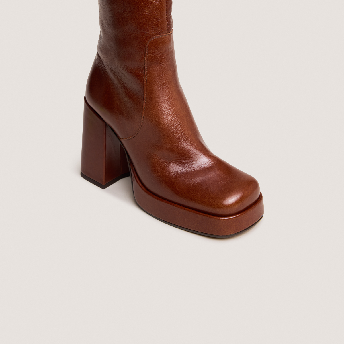 Bottes à talons et bouts carrés – Image 3
