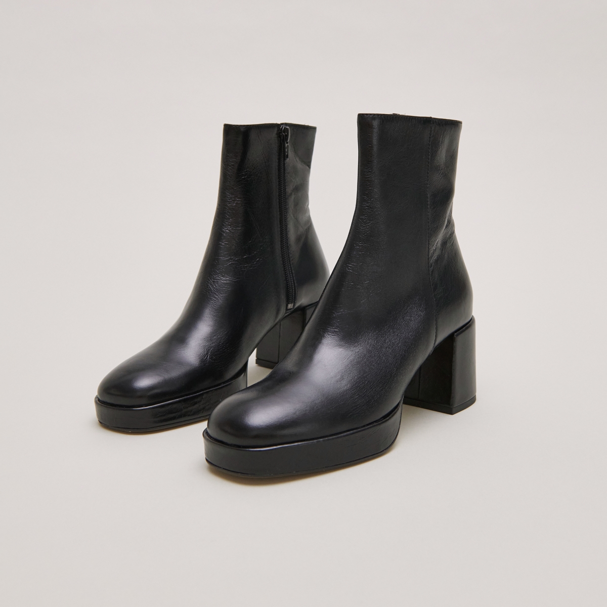 Bottines à bouts carrés