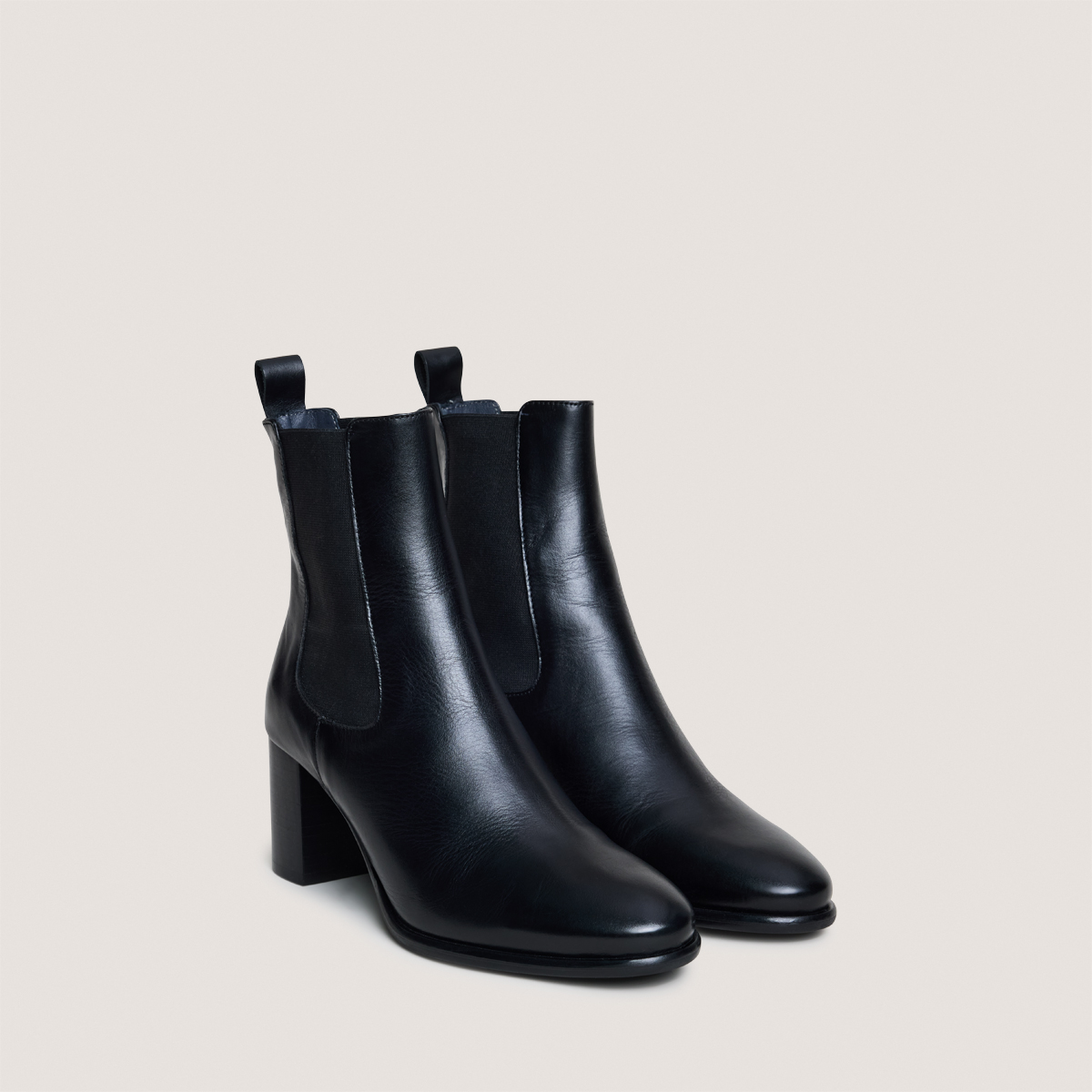 Boots à talons et élastiques – Image 2