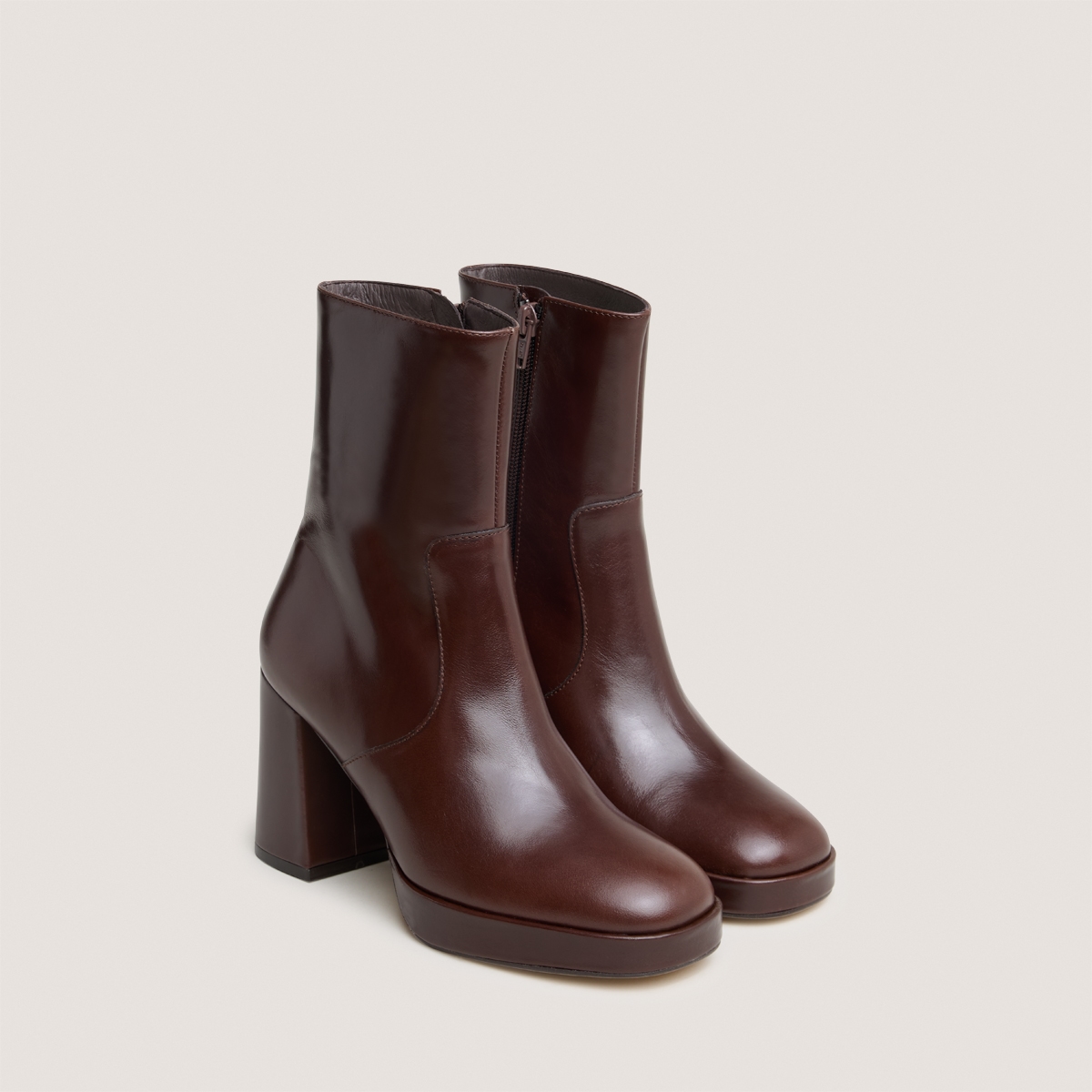 Boots à talons et bouts carrés – Image 2