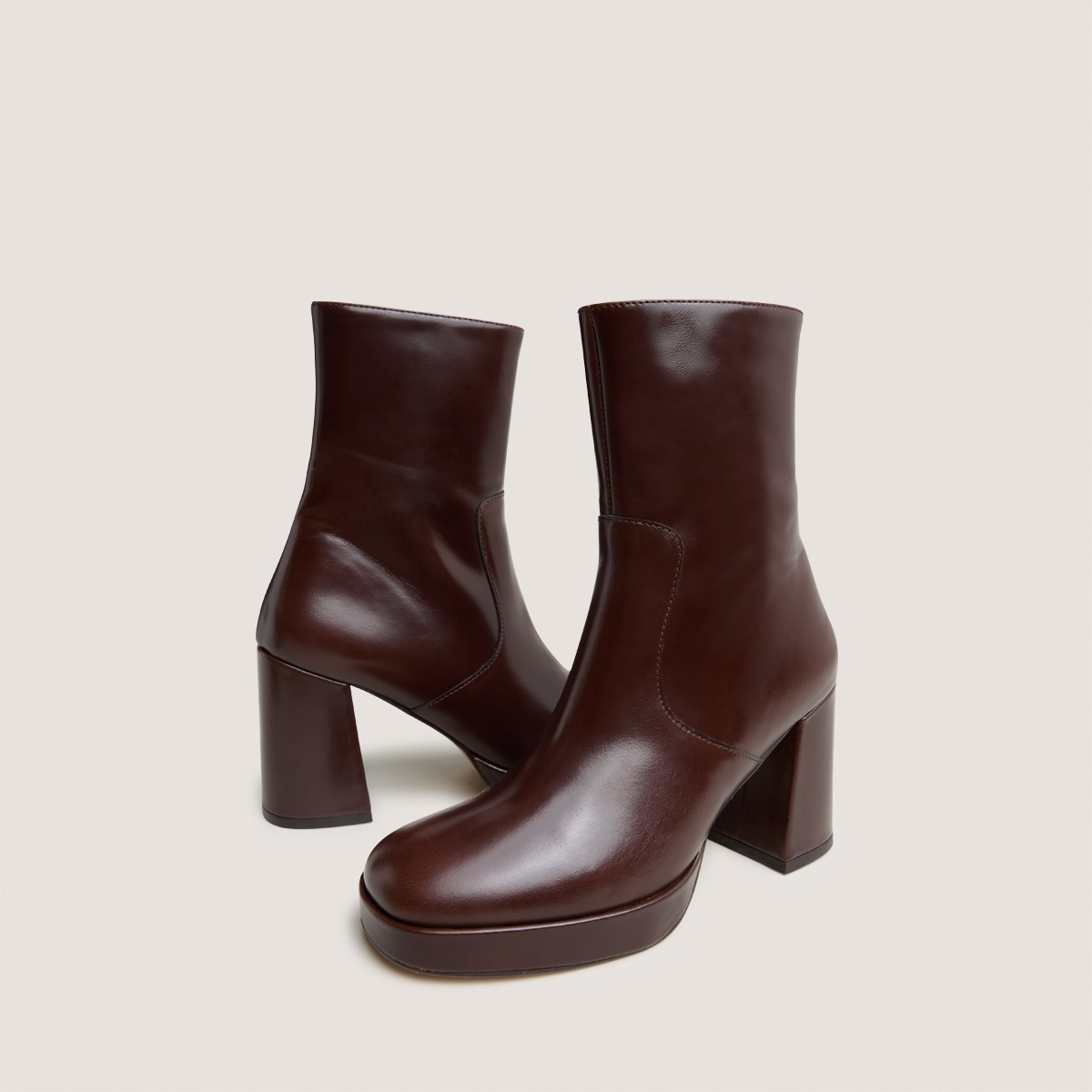 Boots à talons et bouts carrés – Image 4