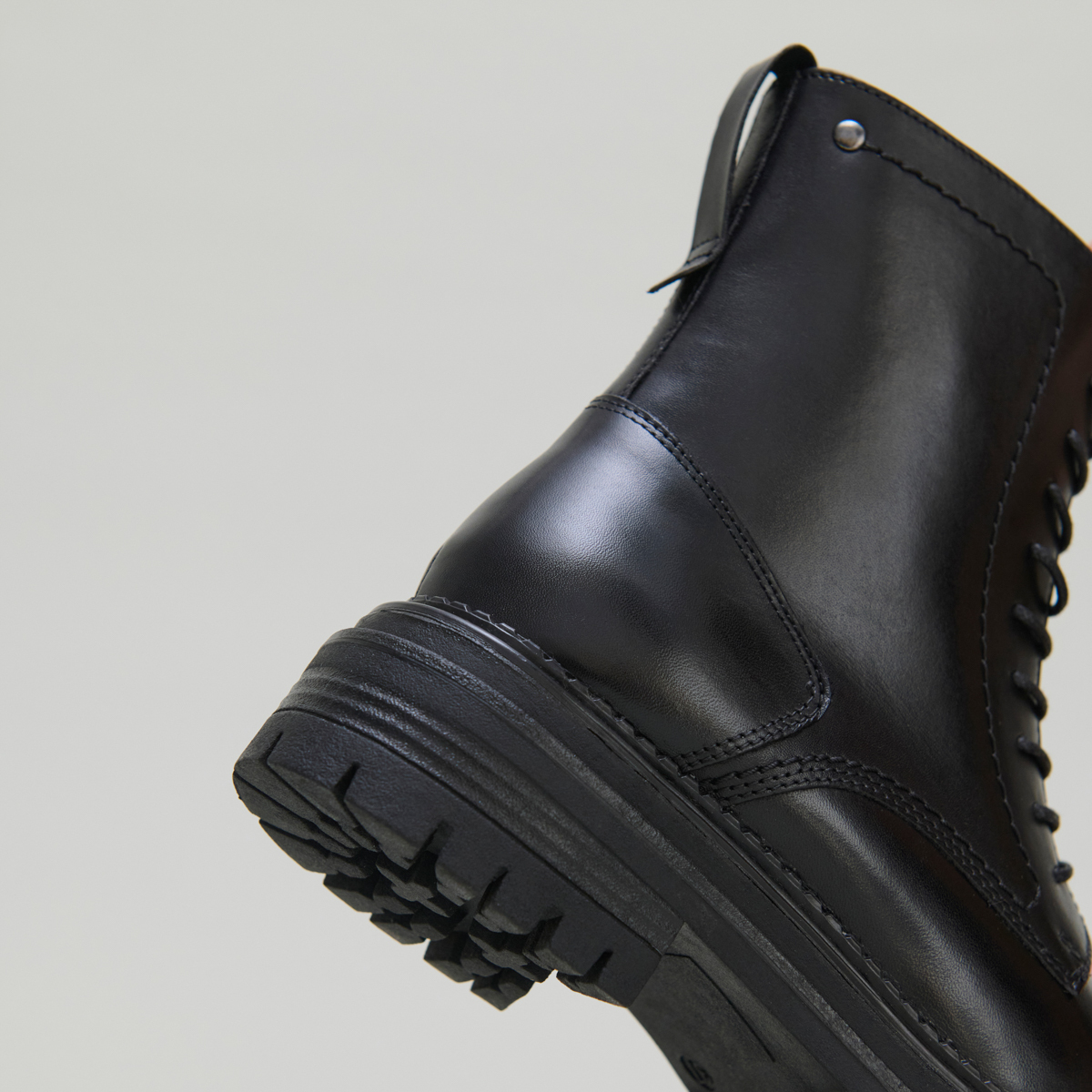Boots à lacets et semelles crantées – Image 5