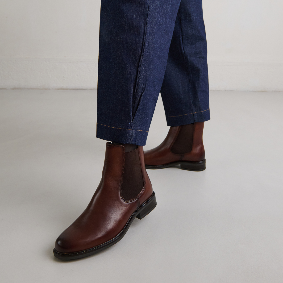 Boots à élastiques et à bouts ronds – Image 3