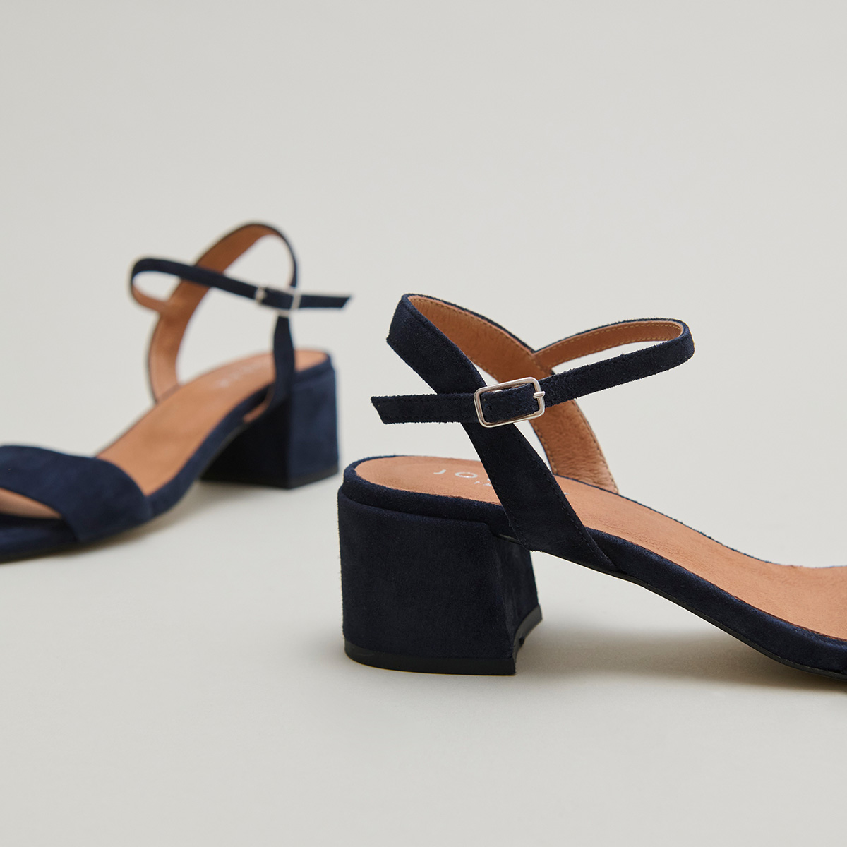 Sandales à talons et bouts ronds – Image 5