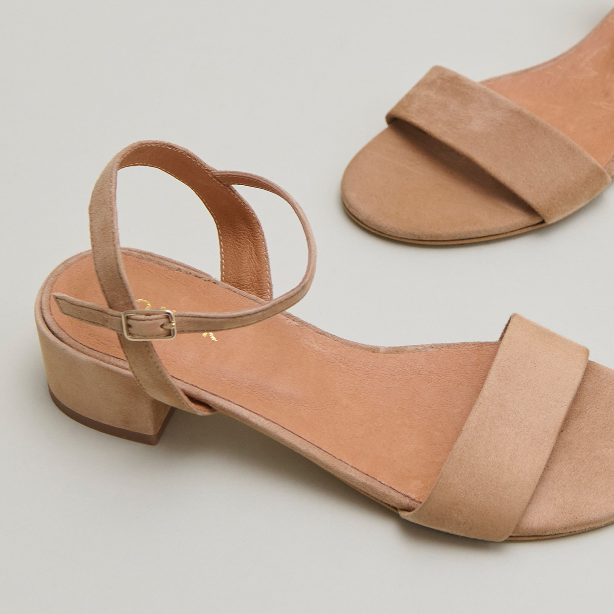 Sandales à talons carrés – Image 5