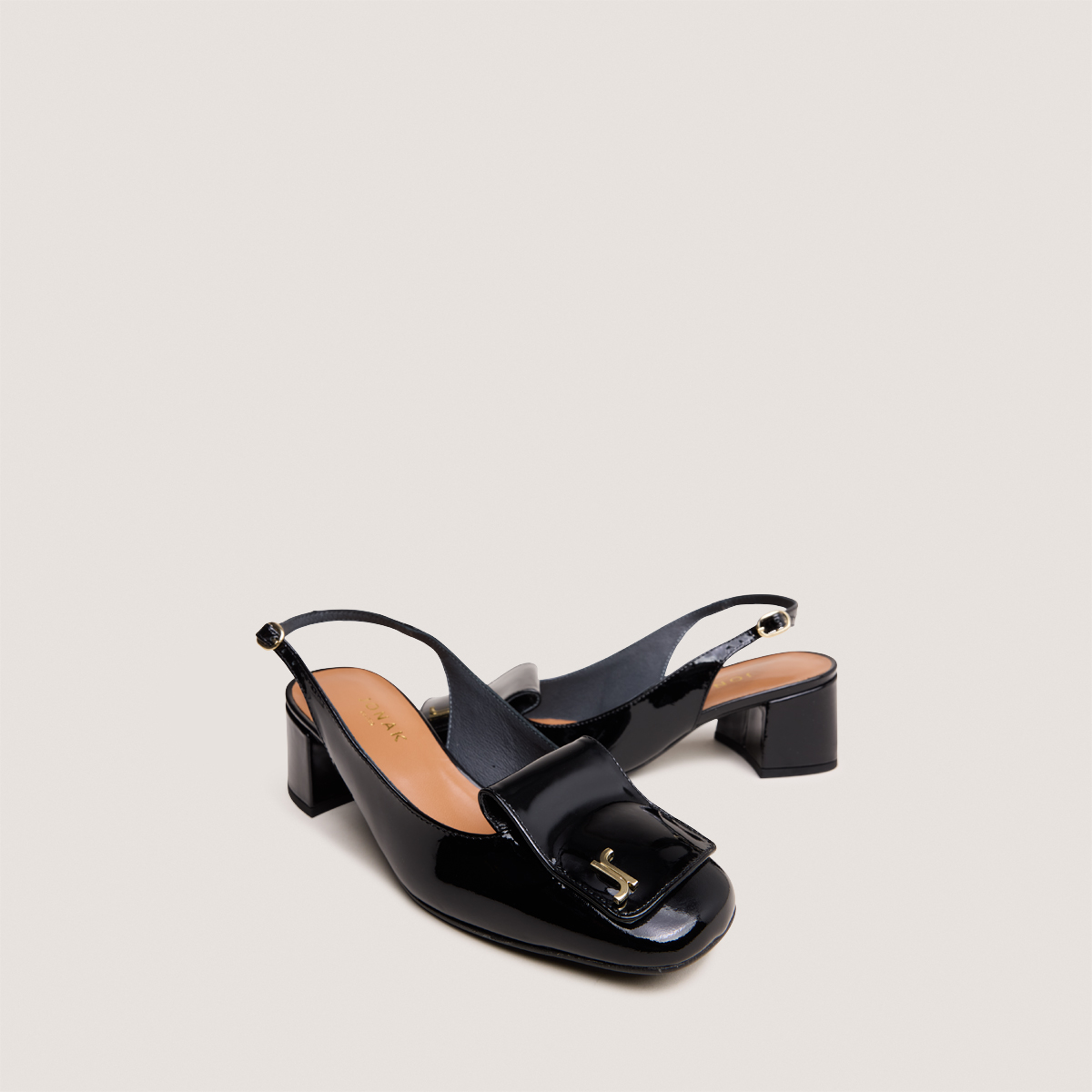 Escarpins slingbacks à monogrammes – Image 4