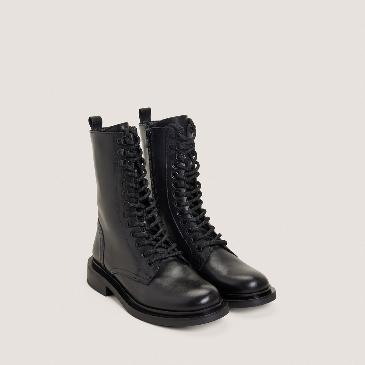 Boots à lacets