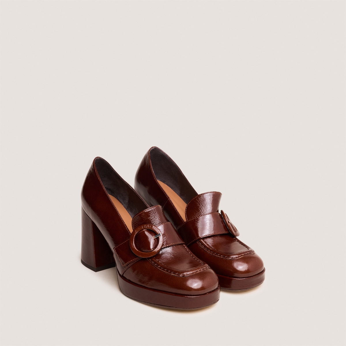 Mocassins à hauts talons