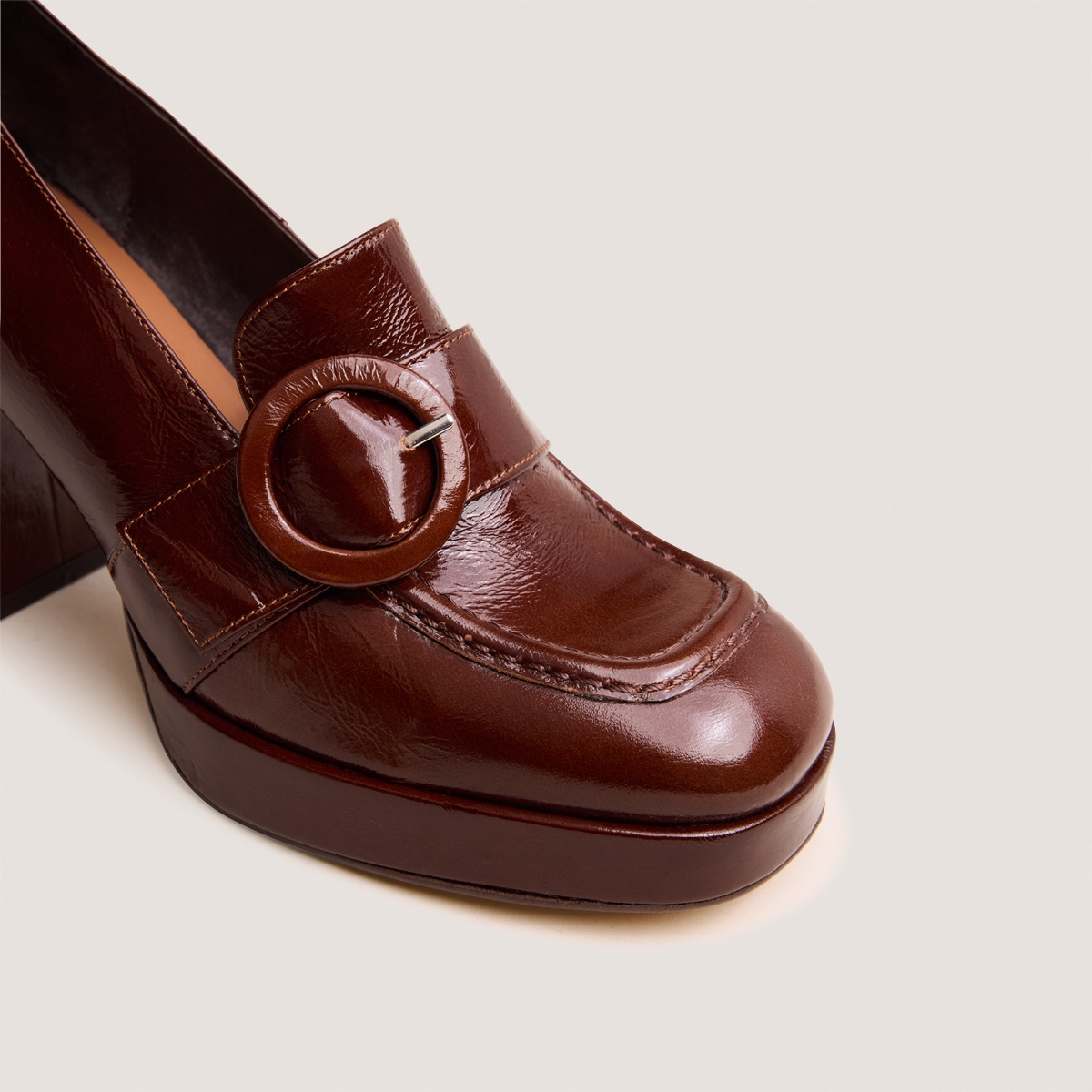 Mocassins à hauts talons – Image 4
