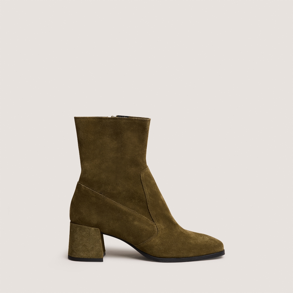 Bottines à bouts ovales