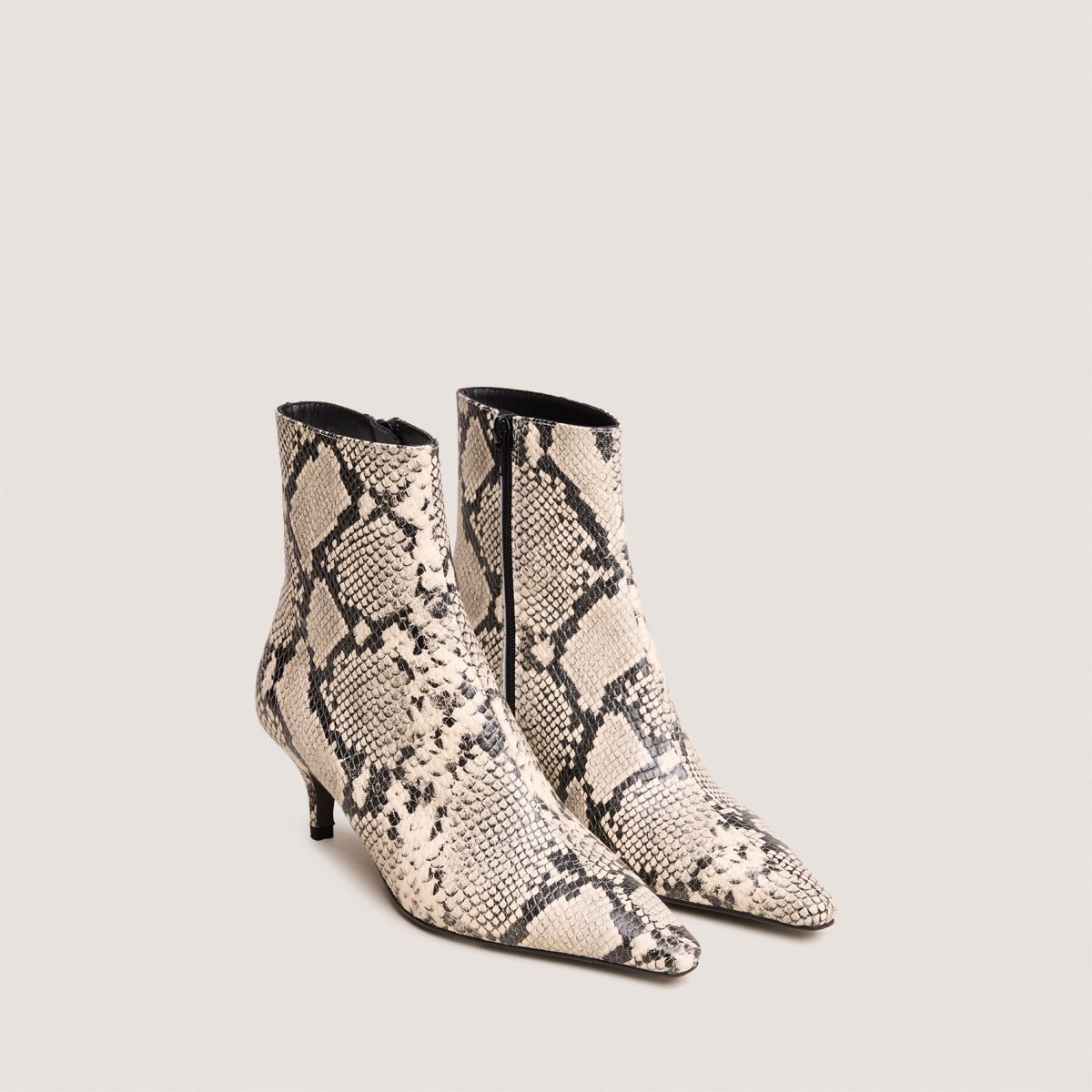 Bottines à talons fins et bouts pointus – Image 3