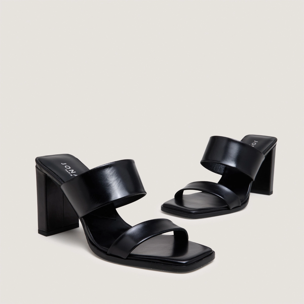 Mules à talons et doubles lanières